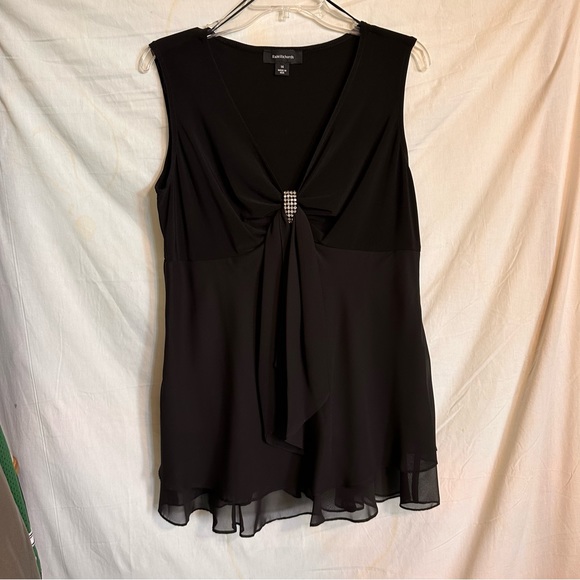 R&M Richards 2-Piece Set - Picture 13 of 16